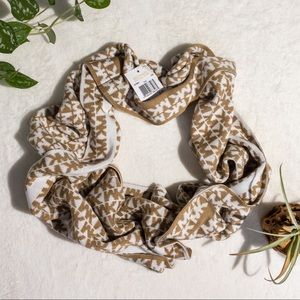 Michael Kors Signature Infinity Scarf - New